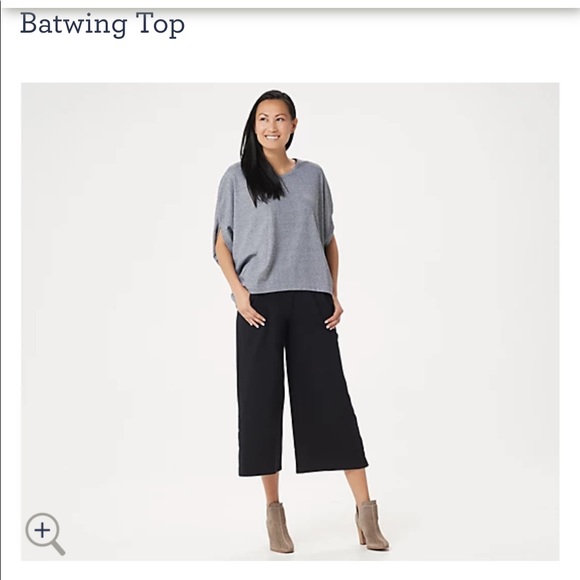 Lisa Rinna batwing top - Picture 3 of 6